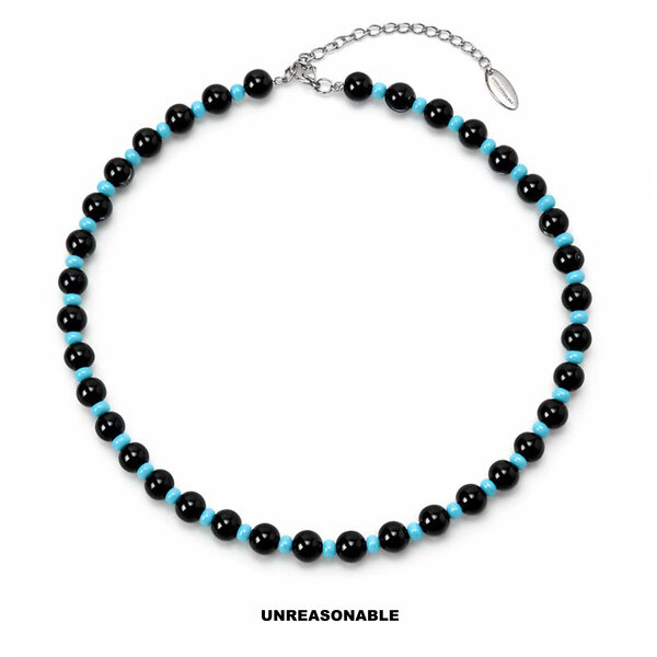 Dark Lagoon Necklace. สร้อยคอลูกปัด สีดำสนิท ตัดด้วยลูกปัดสีฟ้า สีดำ UA1030-01 Unreasonable Acces...