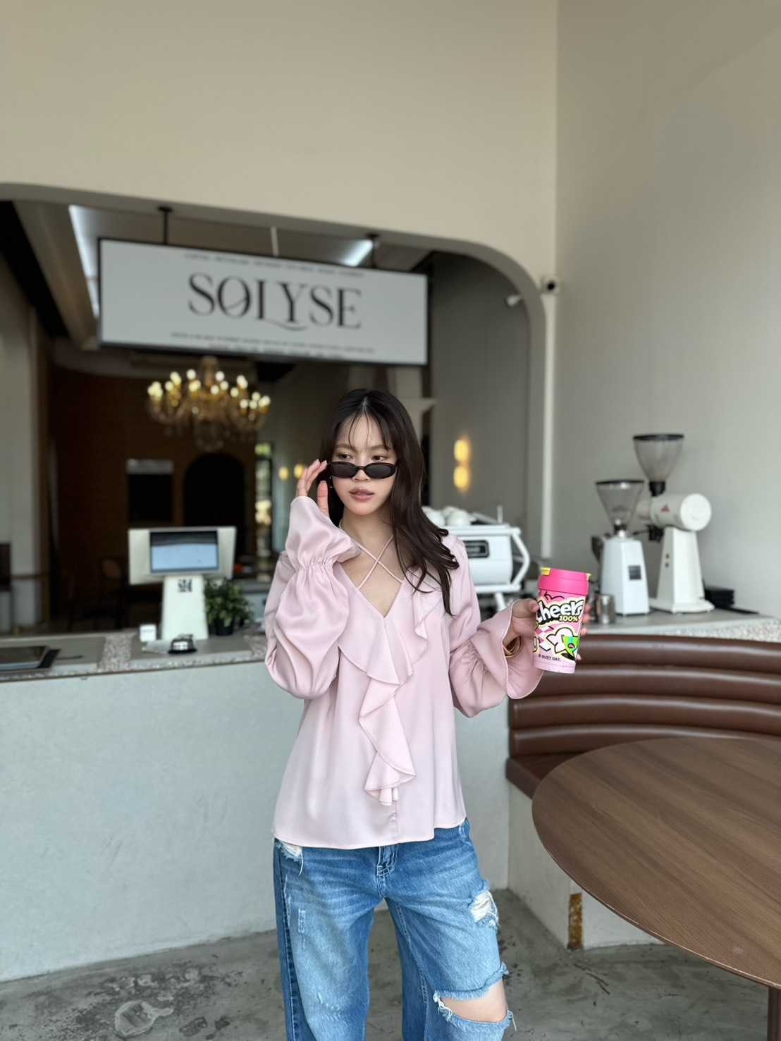 Kira Blouse เสื้อแขนยาว  เสื้อซาตินแต่งปกชีฟอง  มี 8 สี