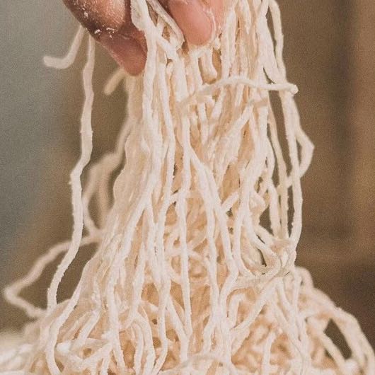 (จัดส่ง พุธ 28 พค) น้องน้อย บะหมี่เส้นกลม