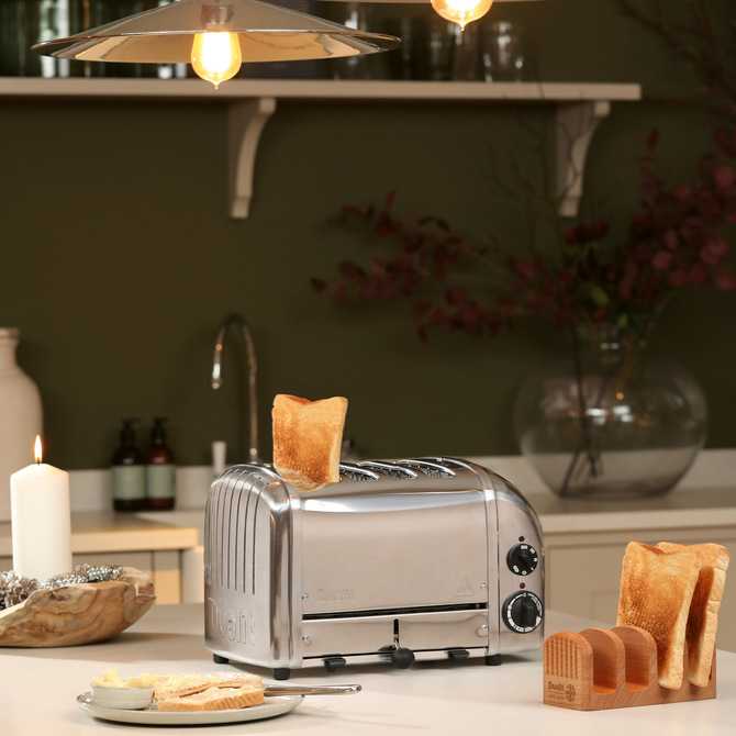 241514 Dualit st/st toaster 4-slots - 230v - EU plug
