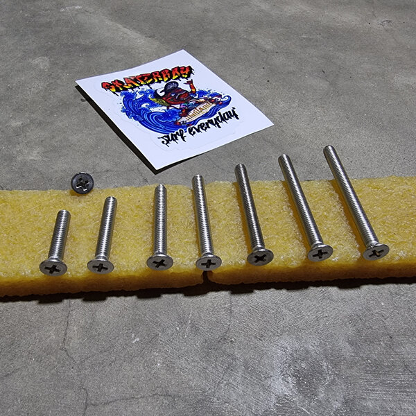 [0309] น็อตยึดทรัค สแตนเลส ไม่เป็นสนิม เฉพาะตัวผู้ขนาด 25-65mm