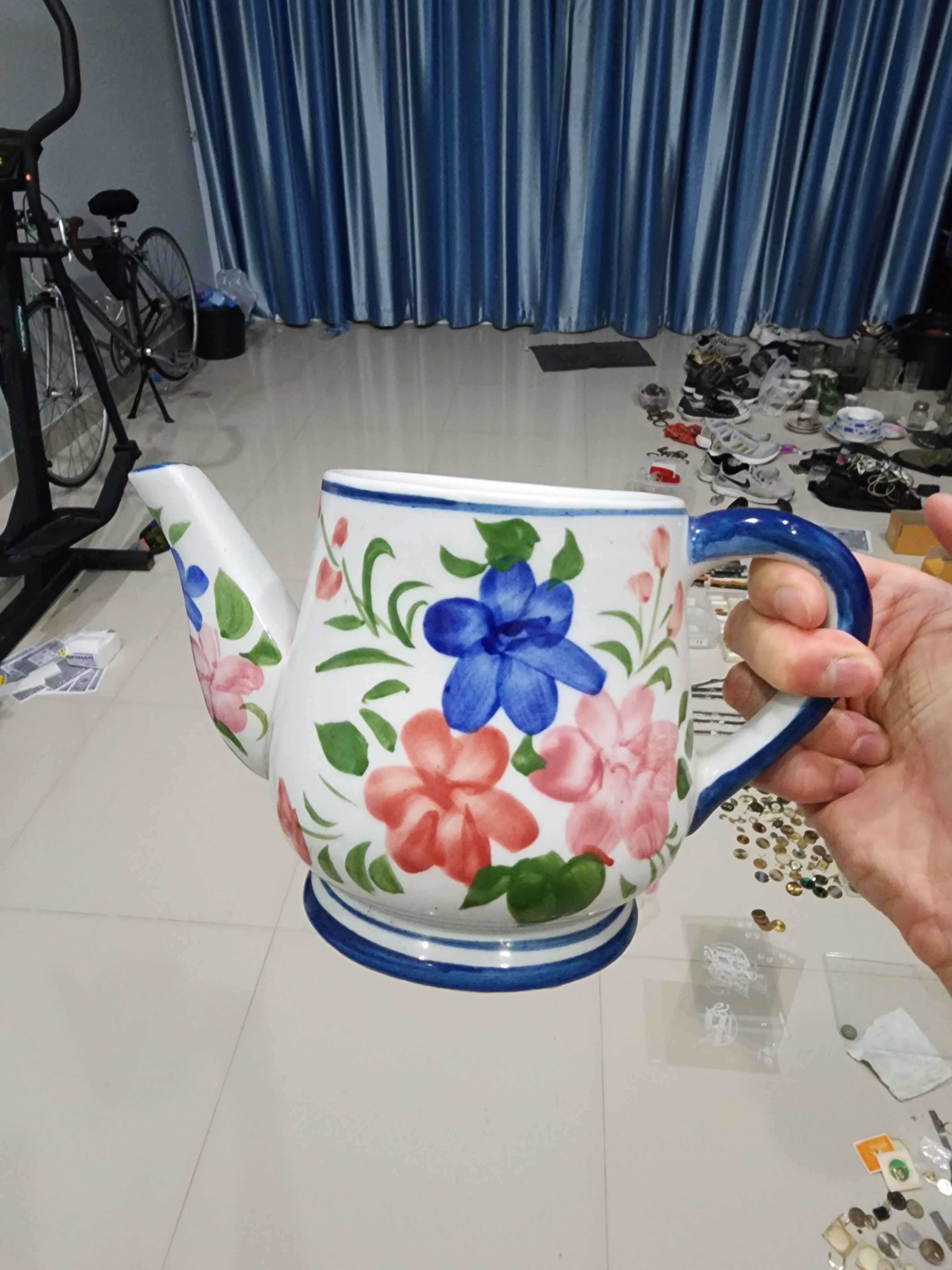 กาน้ำชา สวยเก่าเก็บ หายาก รุ่นเก่า ขายตามสภาพ ไม่มีฝาบน พร้อมส่ง