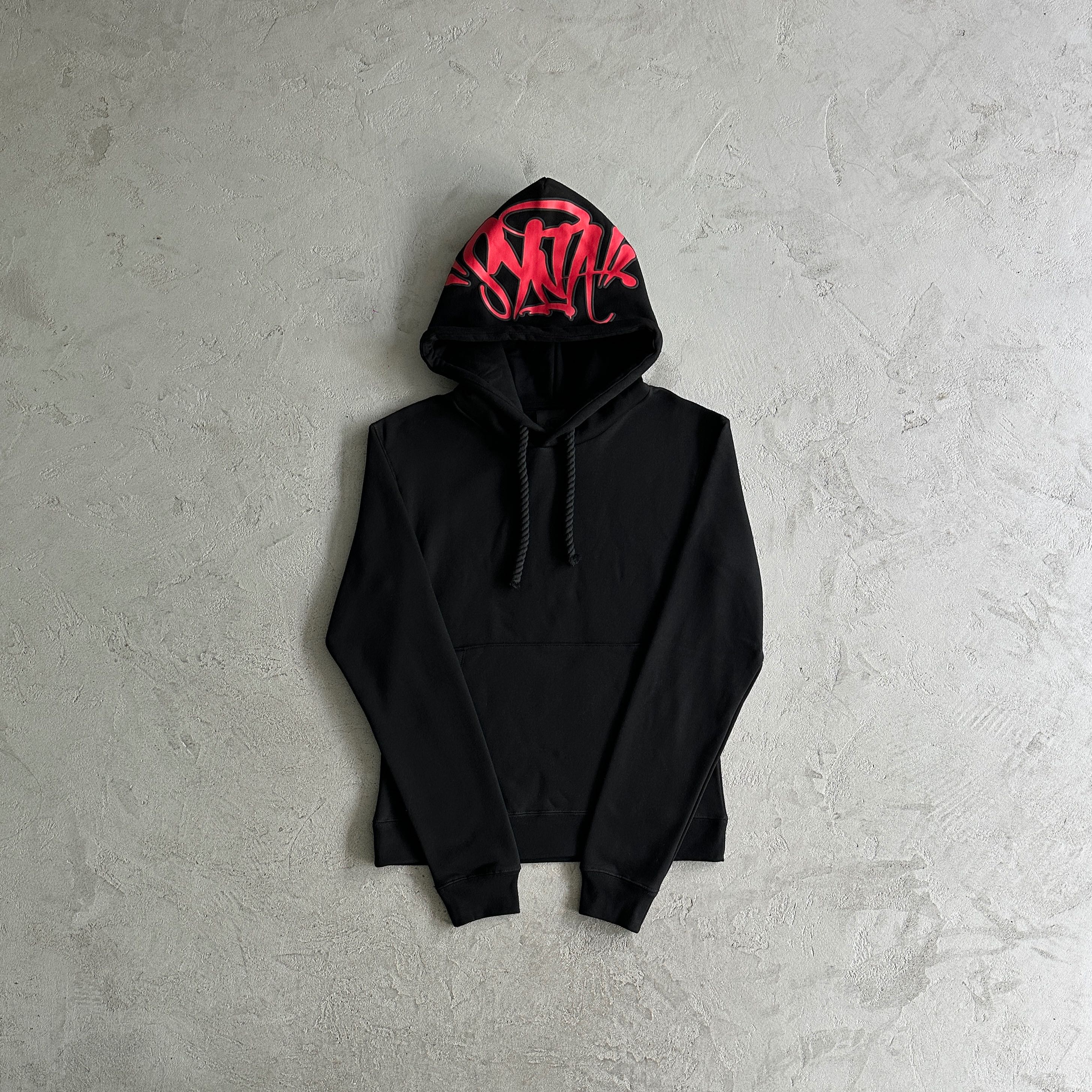 SYNA WORLD SYNA LOGO TRACKSUIT - BLACK/RED