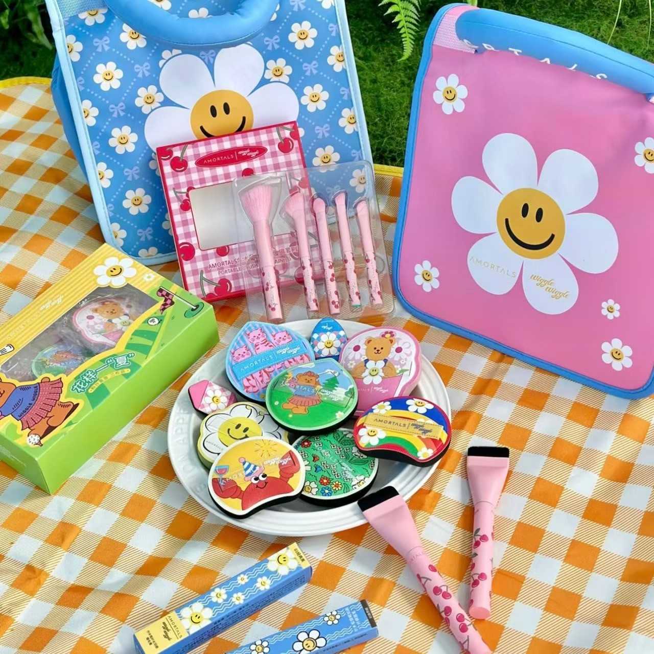 🌈 Wiggle Wiggle x Amortals ของแท้ 💯 กระเป๋าเครื่องสำอางค์ Cosmetic bag กระเป๋าจัดระเบียบ