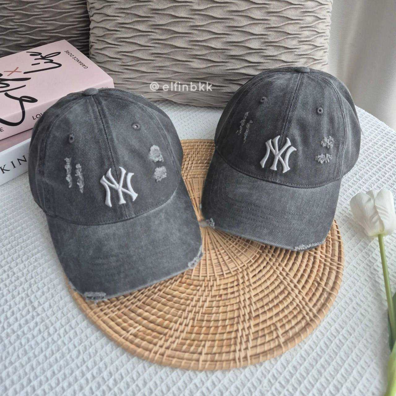 💥รุ่นใหม่💥MLB Damage Washing Unstructured Ball Cap  หมวกแก๊ปสีเทาเข้ม NY
