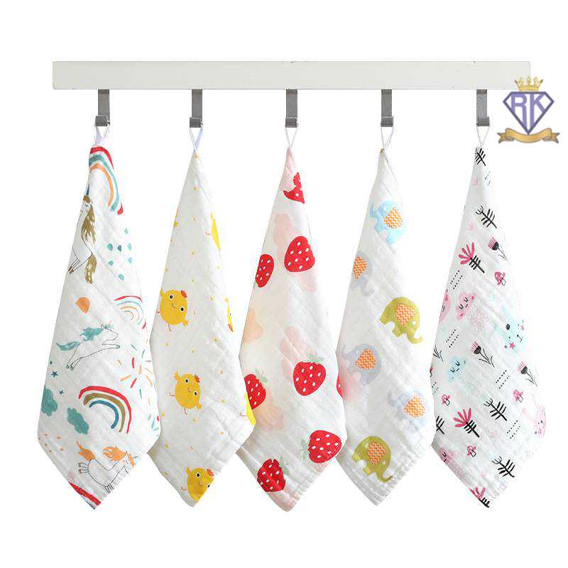 C0016 ผ้าเช็ดหน้า(เด็กอนุบาล)มีหูสำหรับแขวน ผ้าสาลู6 ชั้น ขนาด 25x25 cm.