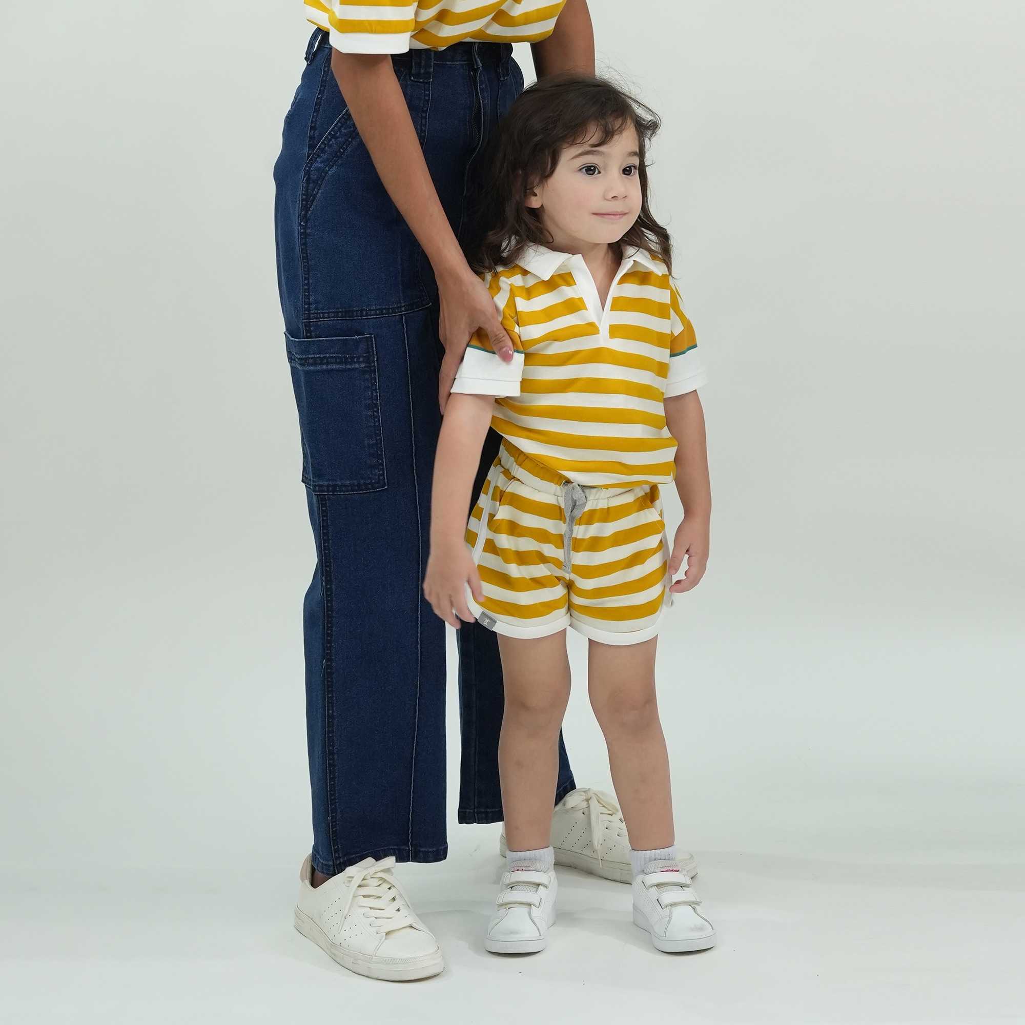 QueenCows  Kids ชุดเซ็ตแขนสั้น John Striped Polo Set (Cream)