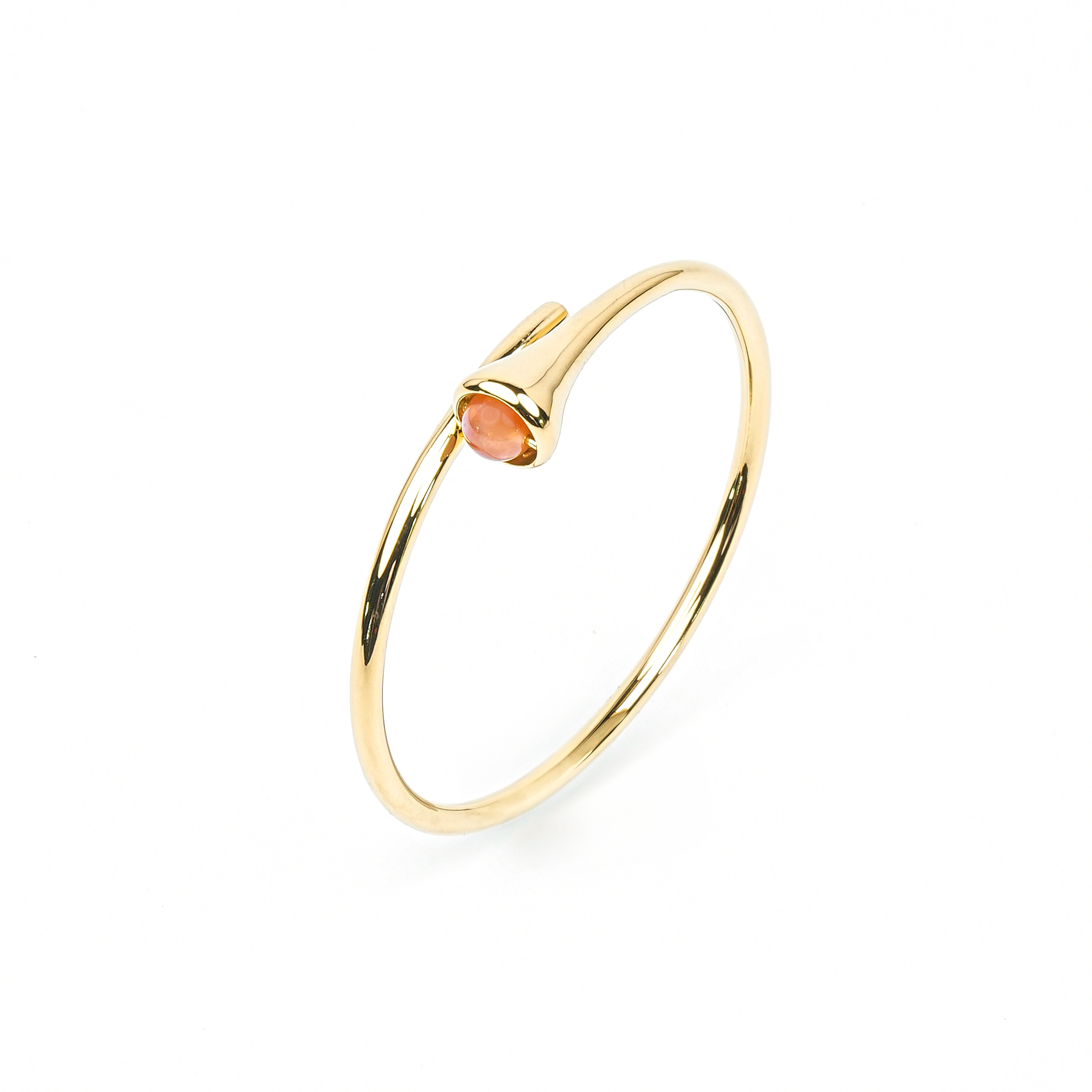 LILIA_G (peach moonstone)