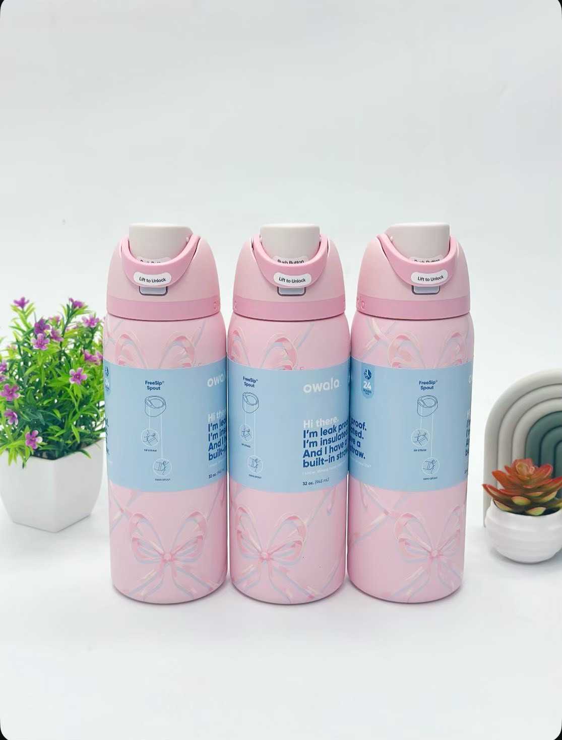 Owala holiday Collection 32oz (Nutcracker)