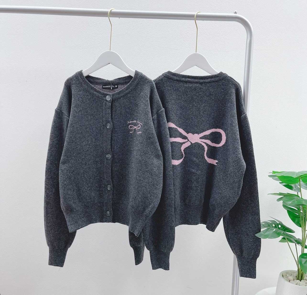 Ronron Heart Ribbon Knit Cardigan (Grey)