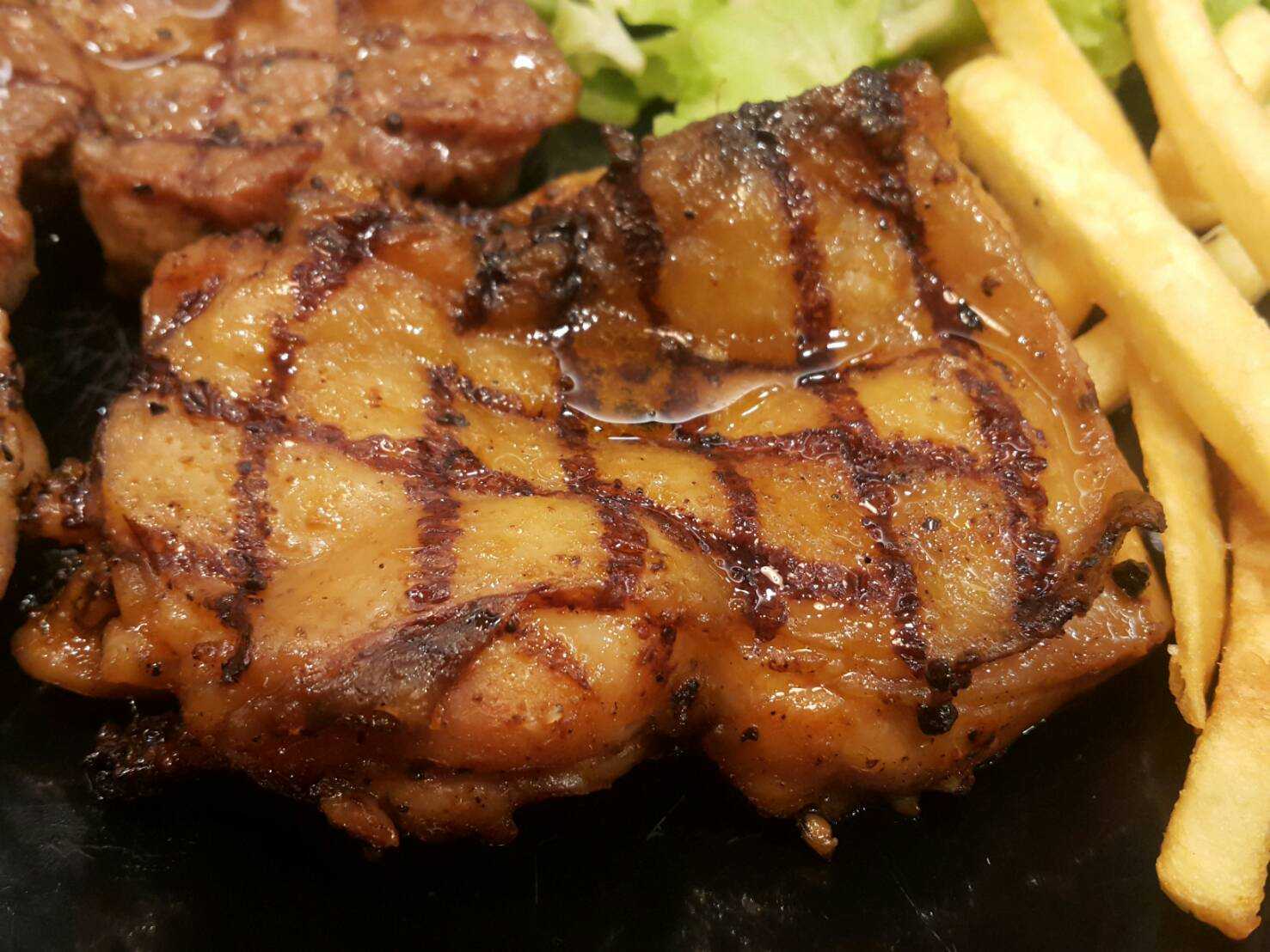สเต็กไก่สไปซี่ ไซส์ M แพ็คละ 5 ชิ้น