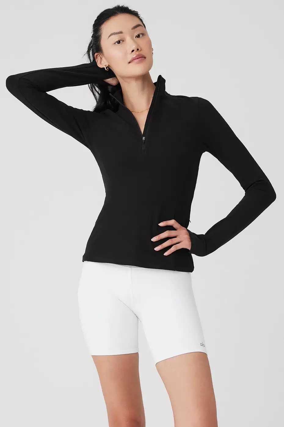ALO SPORT ZIPPER TOP / สีดำ