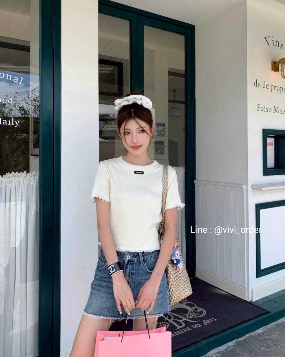 ( SALE ) Miu Miu Lace Trim Ribbed Knit T-Shirt – Ivory White 