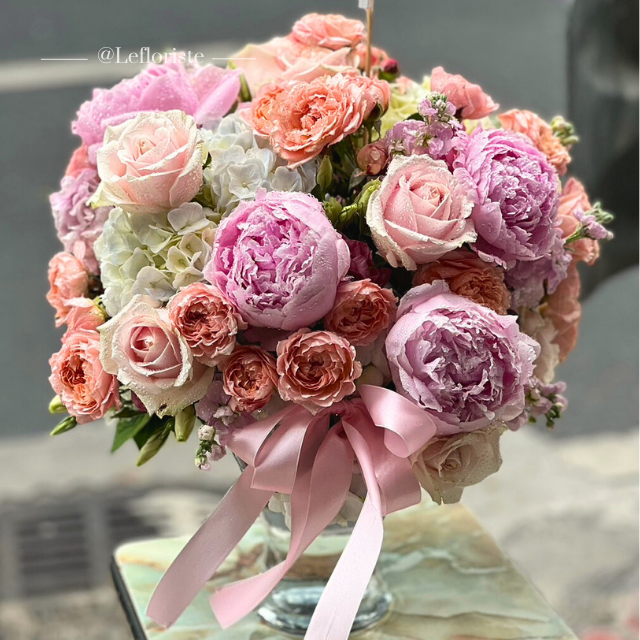 แจกันดอกไม้สด Blooming Elegance 23