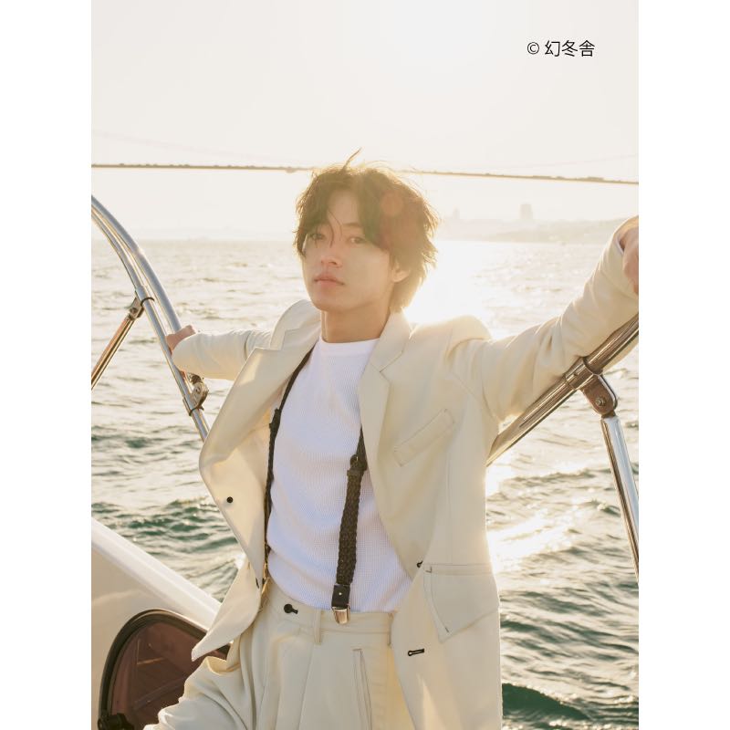 『PRE-ORDER』KENTO YAMAZAKI / 山崎賢人 「山崎賢人15周年記念写真集 (仮)」/ KENTO YAMAZAKI 15th Anniversary Photo Album