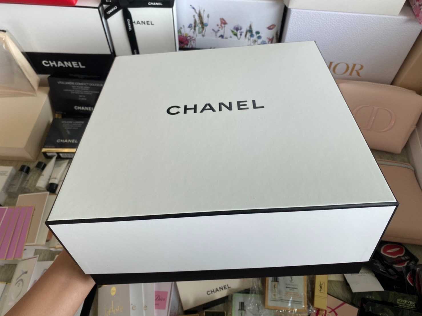 กล่อง Chanel ใหญ่