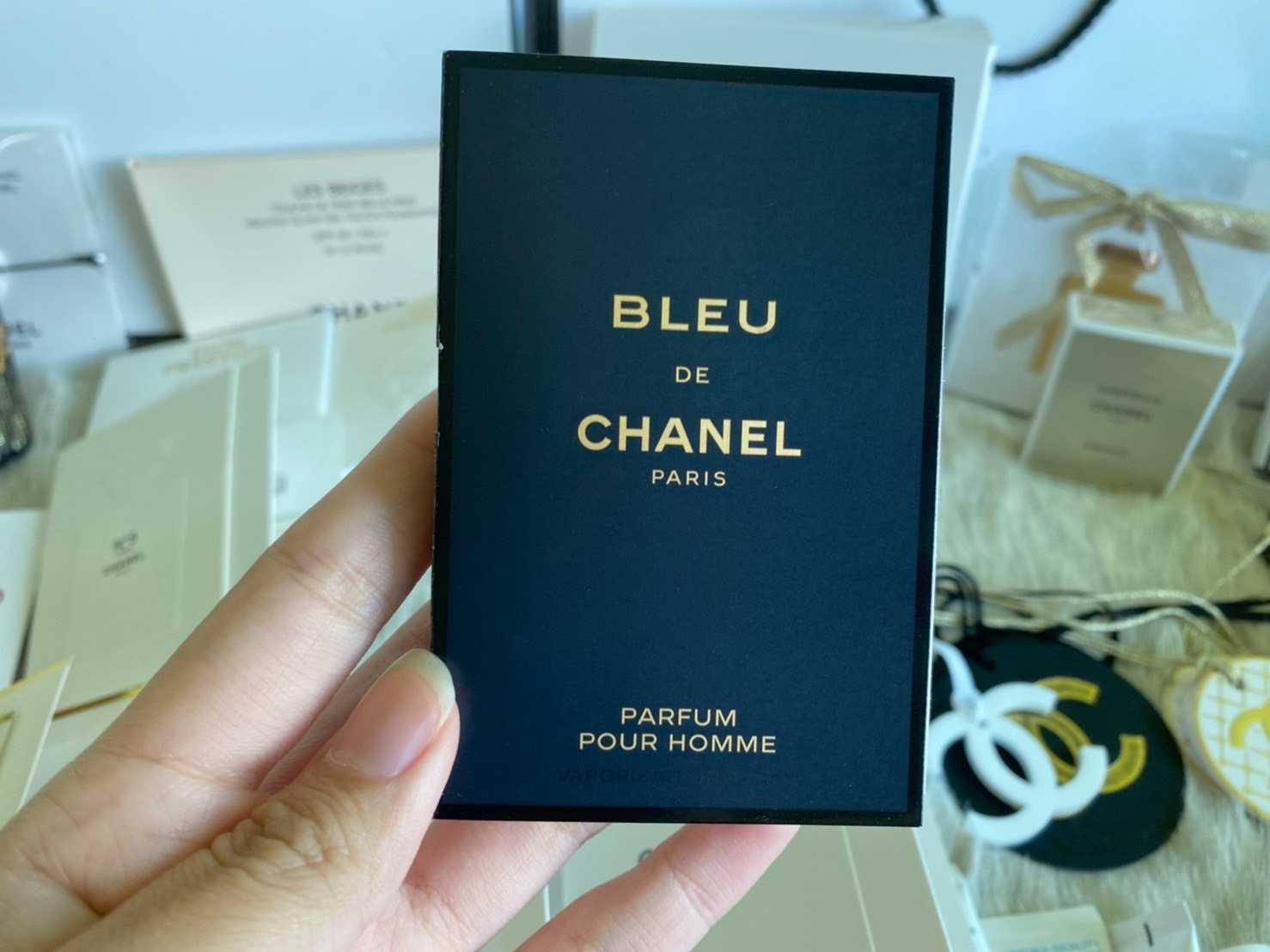 Vial Bleu De Chanel parfum
