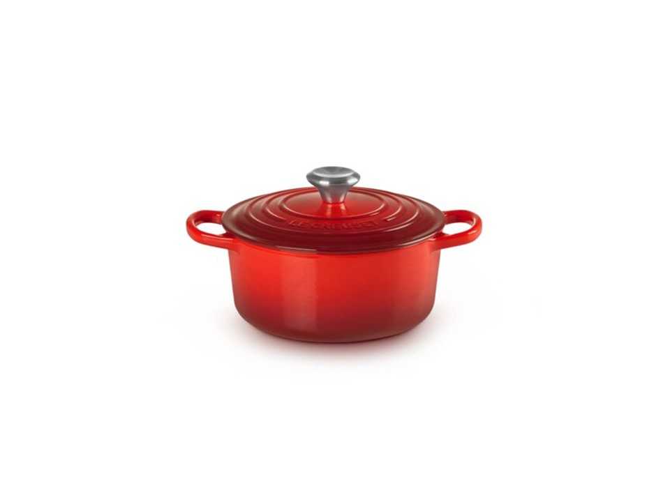 SIGNATURE ROUND CASSEROLE 26CM CERISE