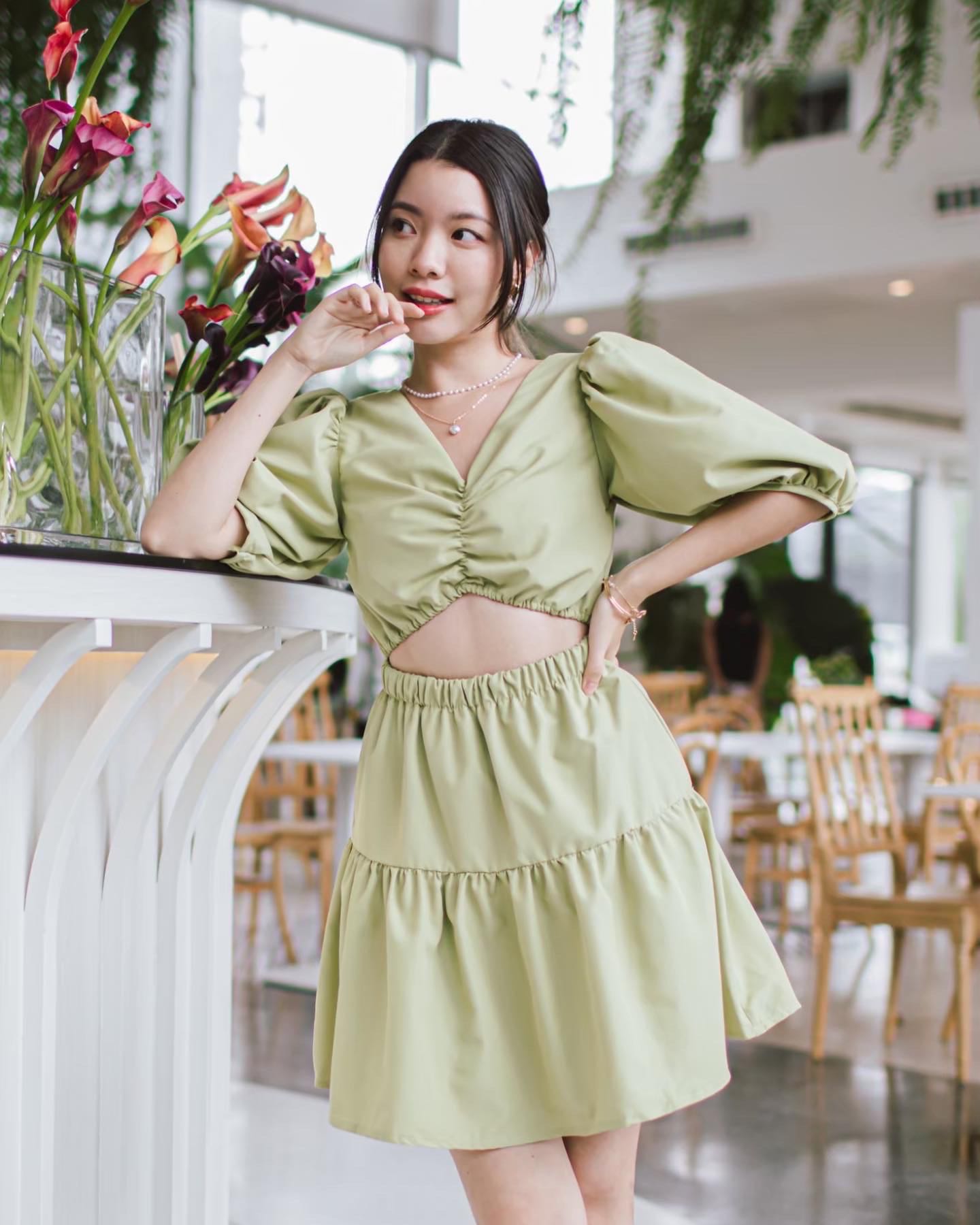 Daisy dress - green color