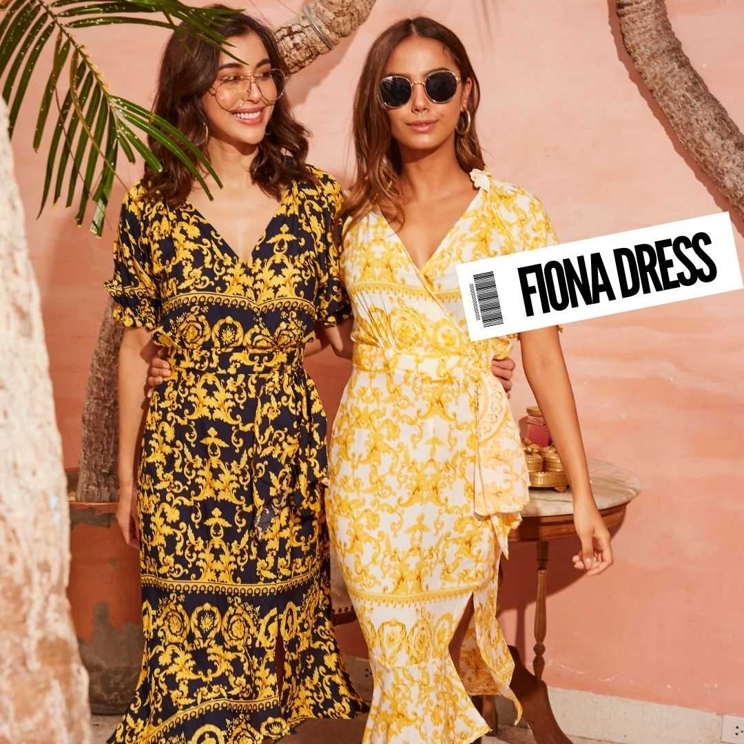 Fiona dress เดรสเเขนตุ๊กตาลายVersaille