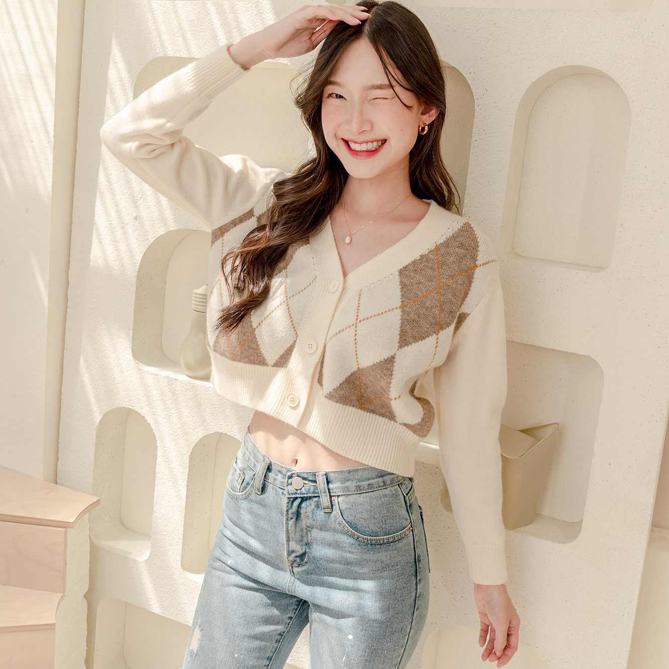 Maltish V-Neck Cardigan