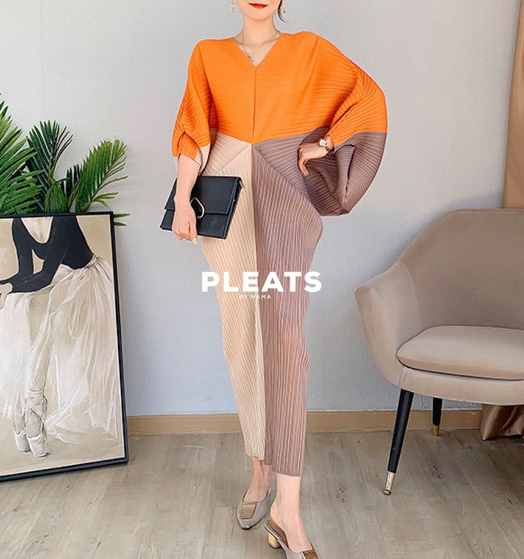 PLEATS DRESS - D040