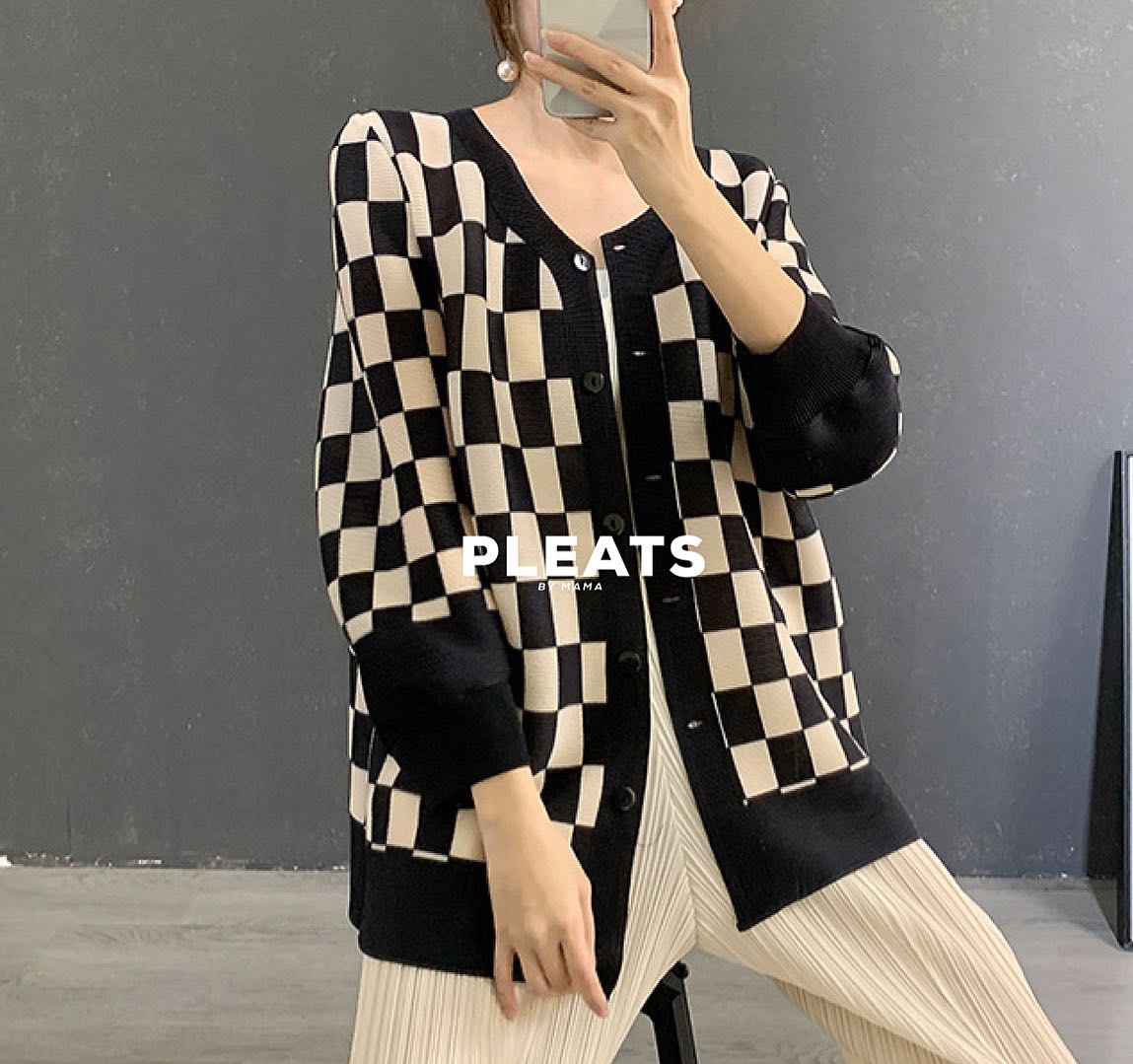 PLEATS CARDIGAN CD002