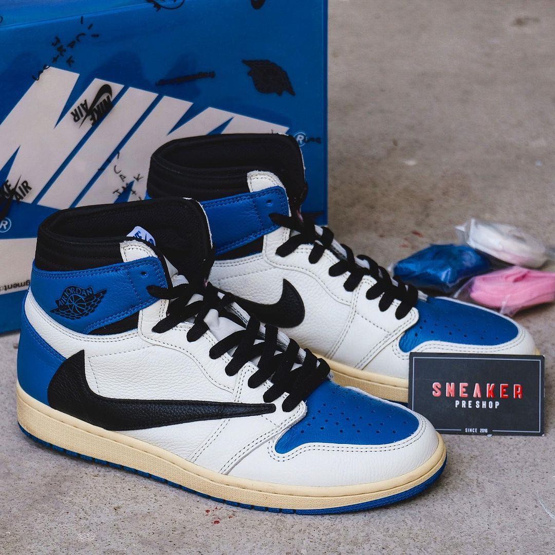 Air Jordan 1 High OG x Fragment Design x Travis Scott 