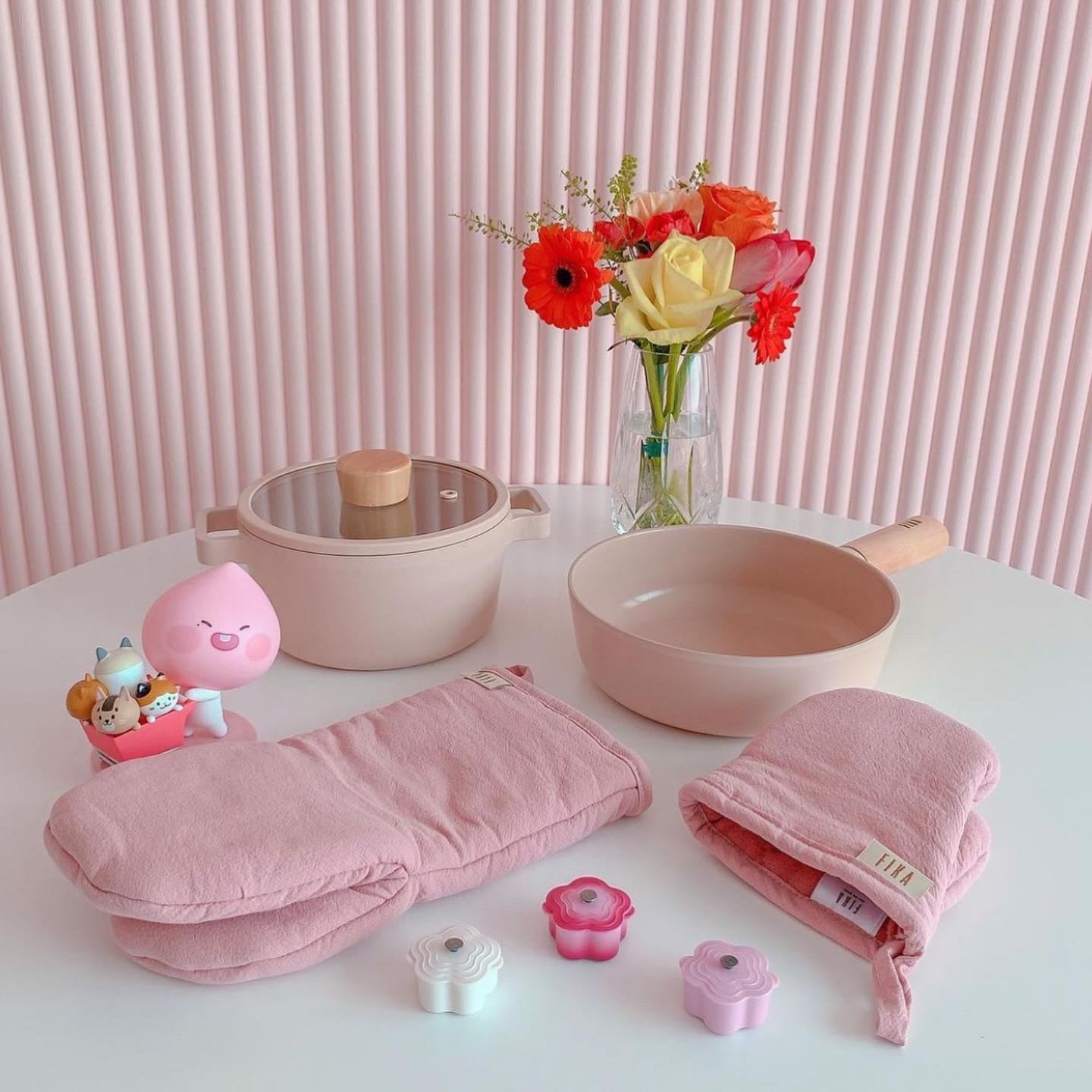 #พรีออเดอร์ Fika Peach Edition set (Free ถุงมือจับกันความร้อน)