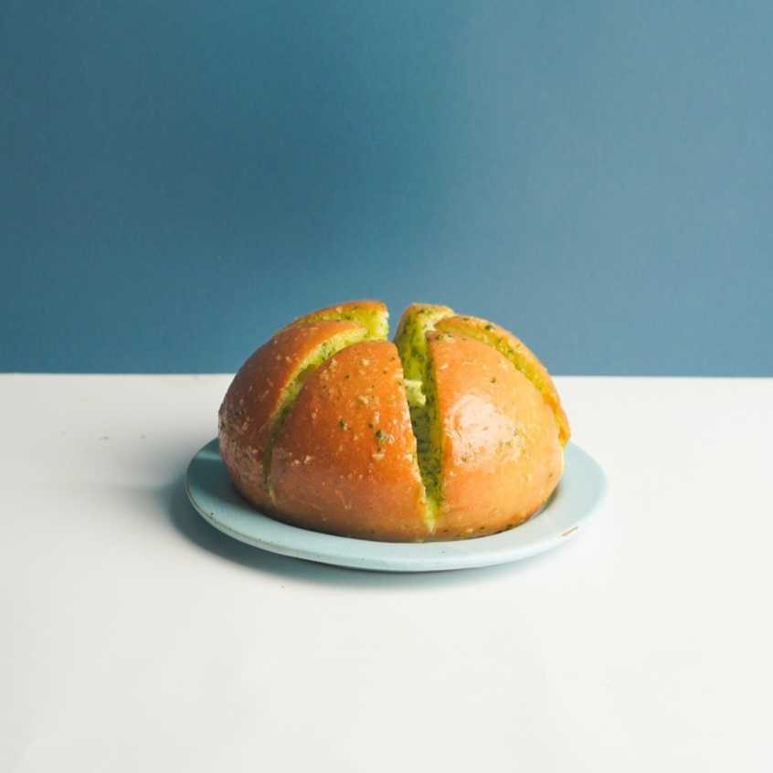Garlic Cream Cheese Bread