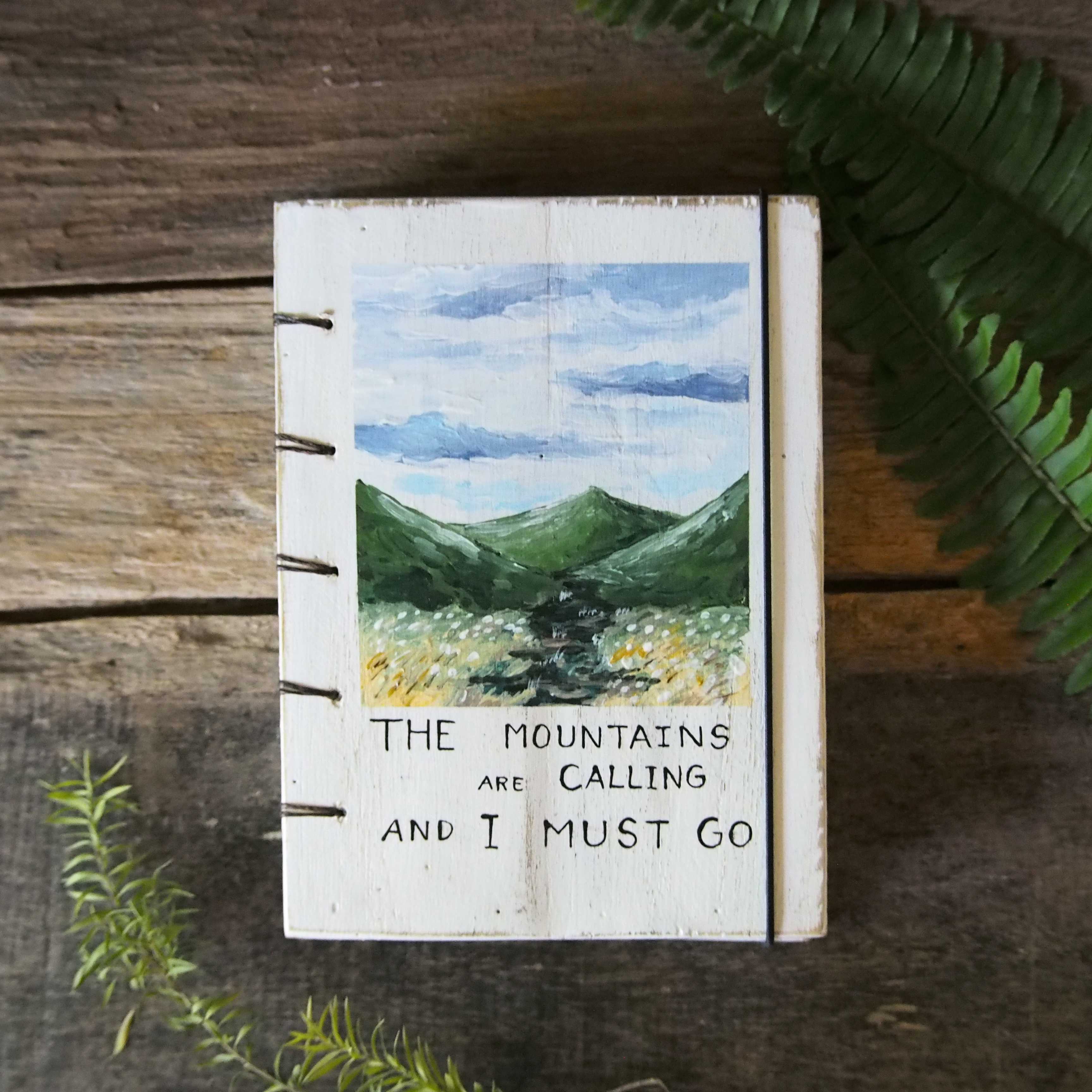 สมุดปกไม้วินเทจ รูป เส้นทางเดินป่า Vintage notebook
