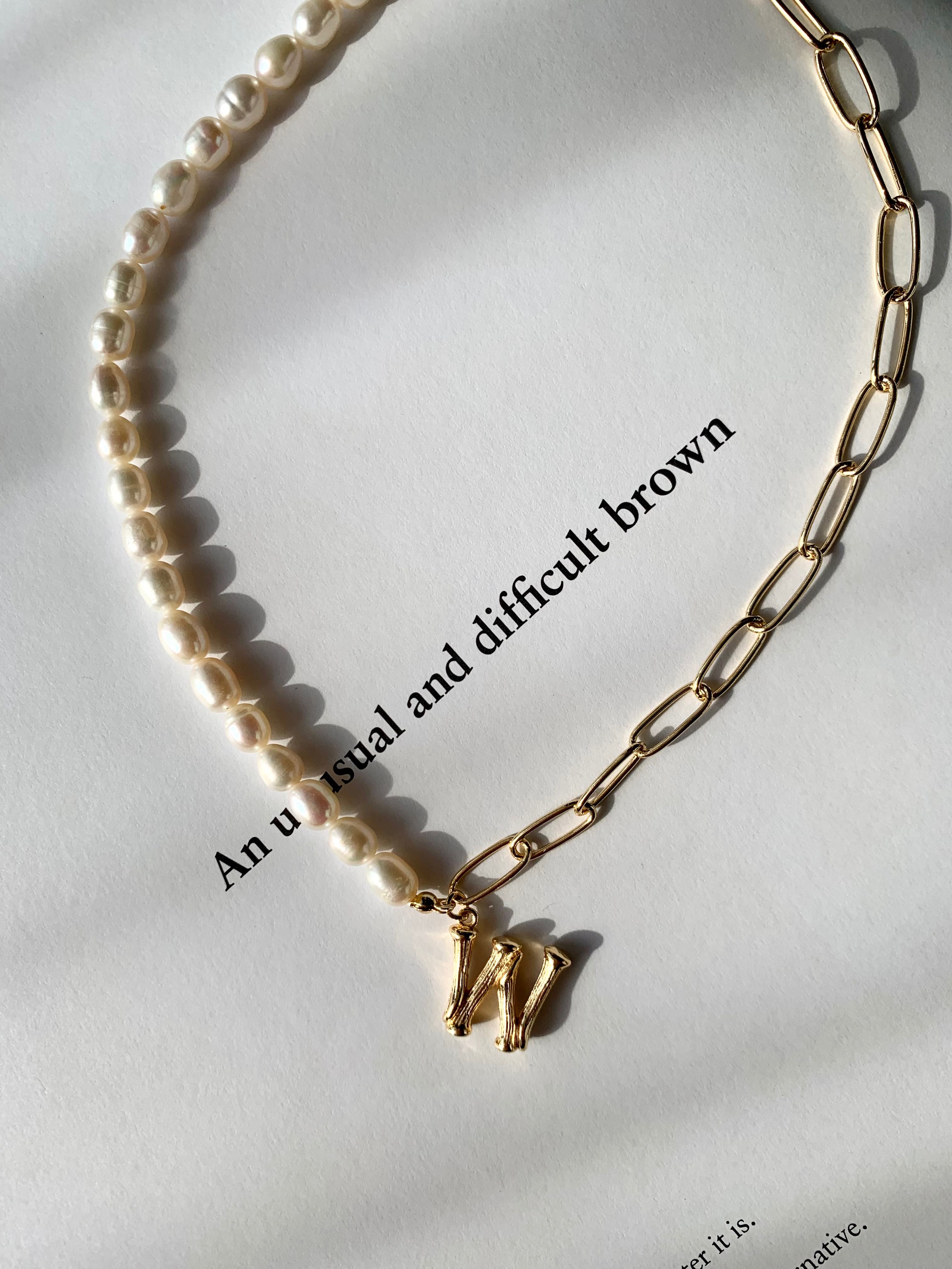 Pearl x chain alphabet necklace
