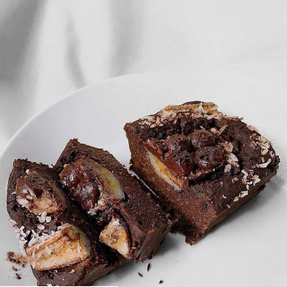 The chosen - Dark choc protein oat cake