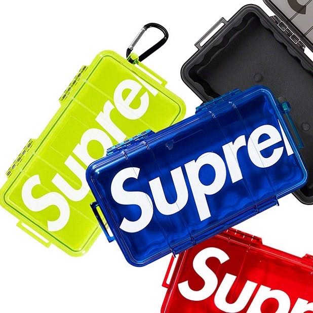 Supreme x Pelican 1060 Case 