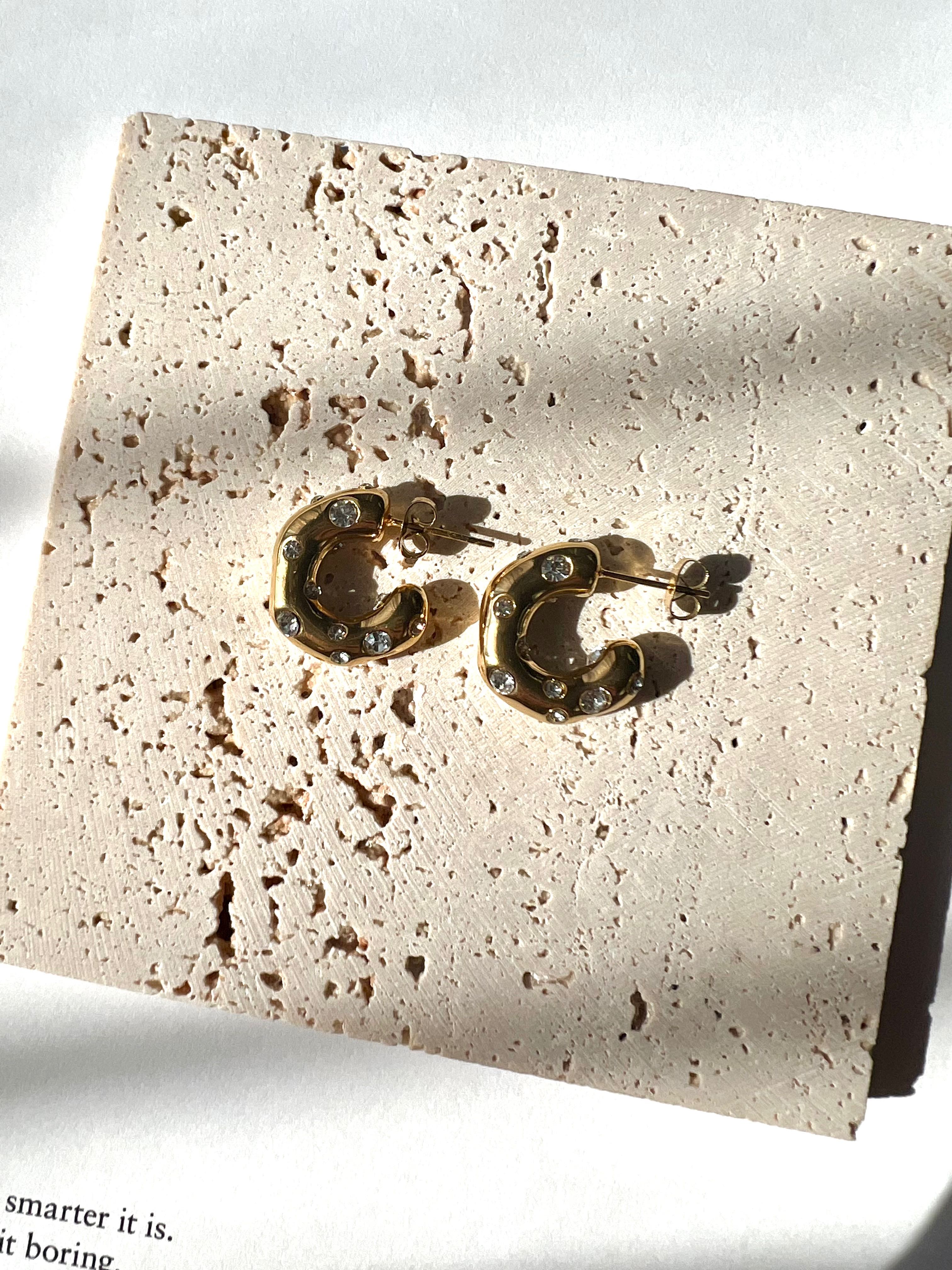 Lindy earring