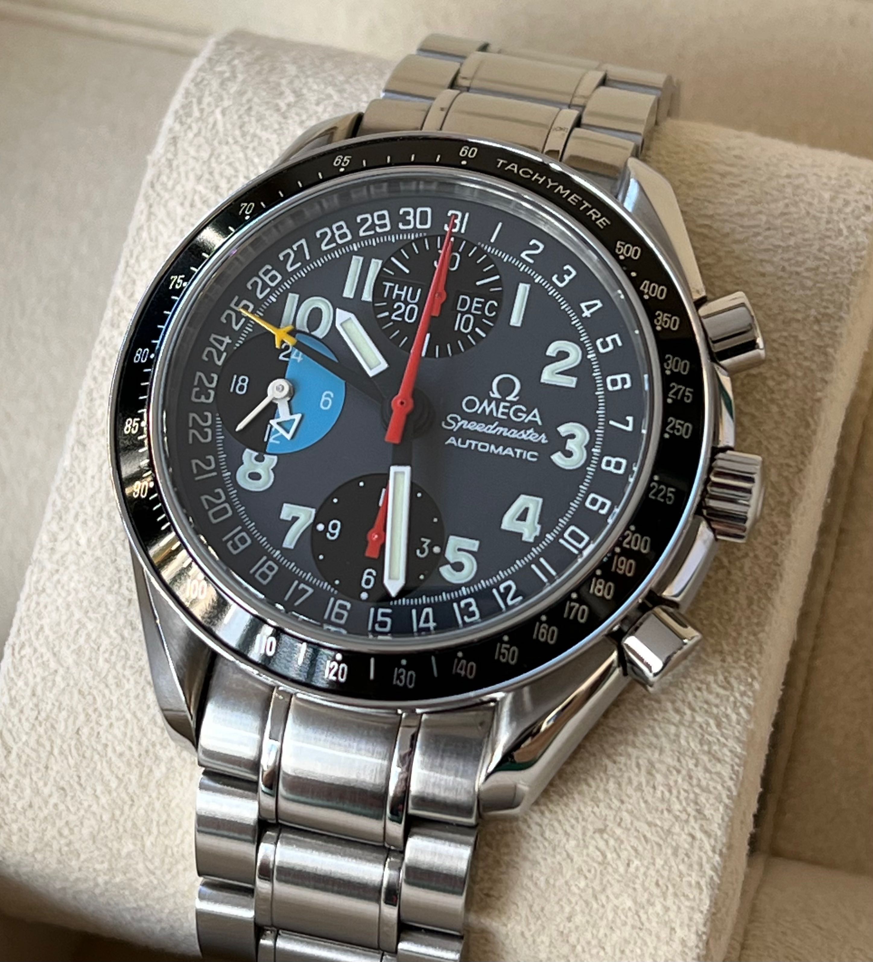 Omega Speedmaster Day-Date Chronograph