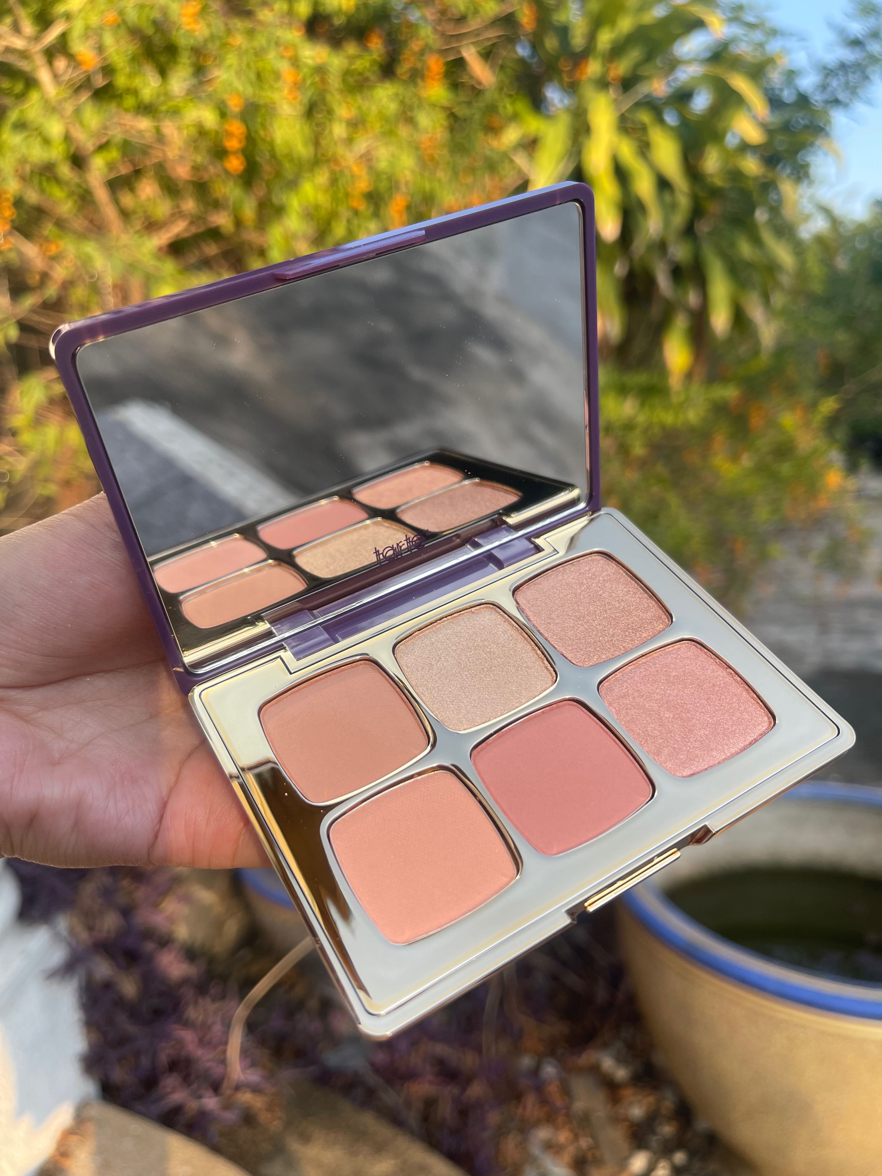 (Limited Edition🎁) Tarte lights,cameras,lashes eyeshadow palette