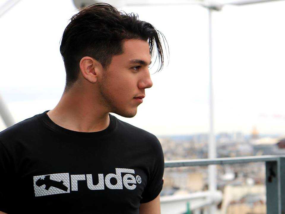 Sale  ล้างสต็อก  Rudedog เสื้อยืด รุ่น Newbox