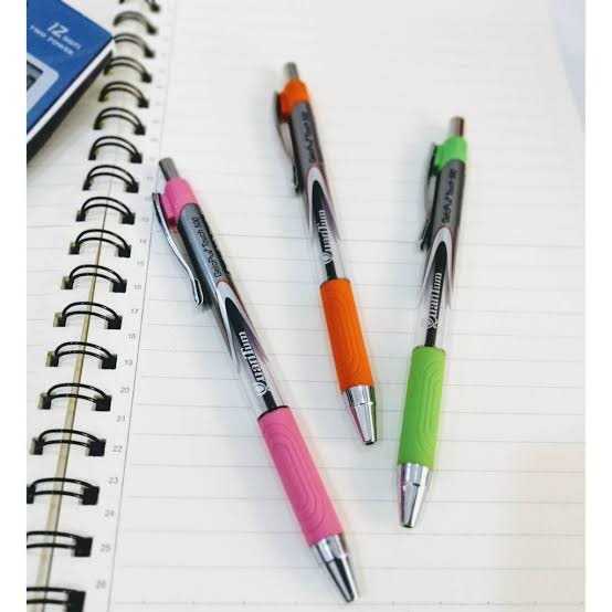 ปากกาลูกลื่น ควอนตั้ม GeloPlus Touch 500