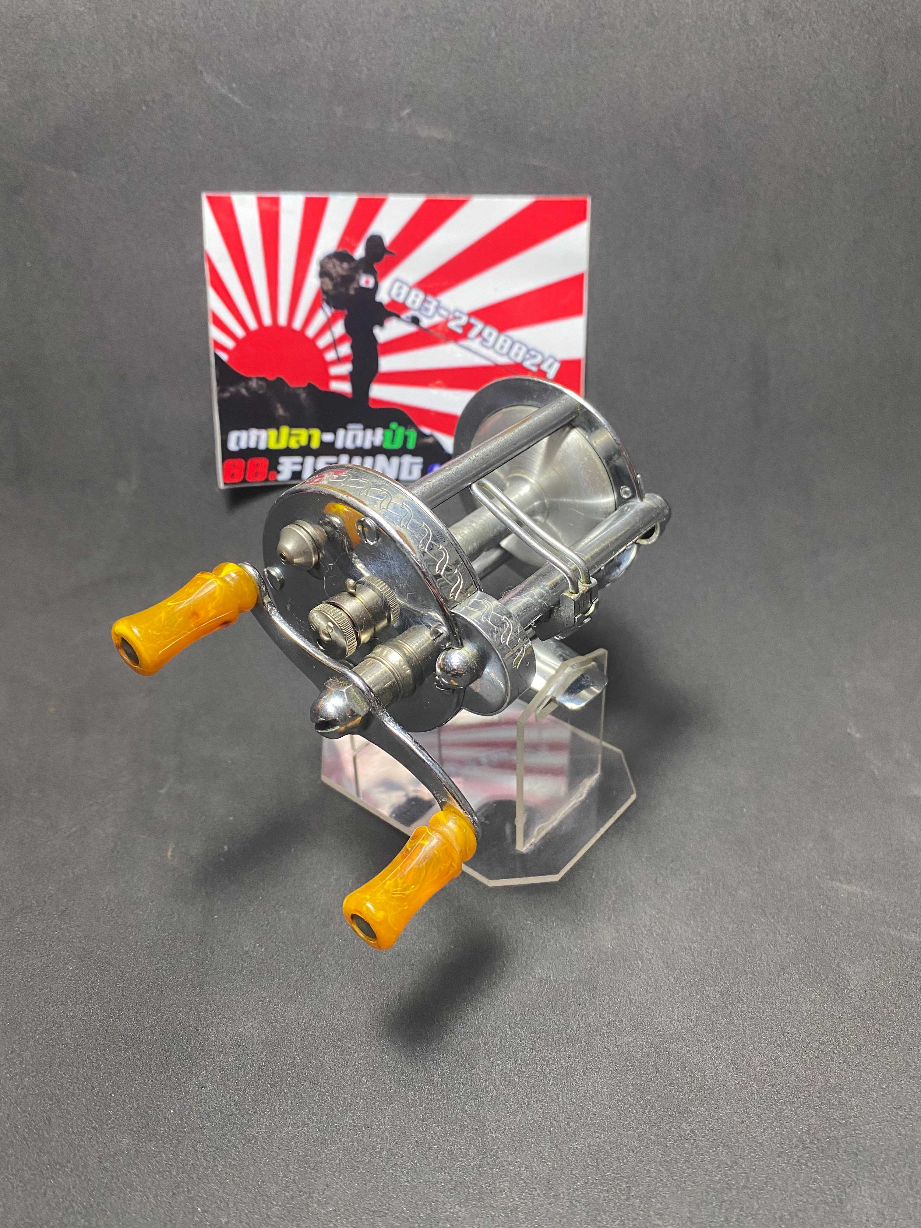 PFLUEGER SKILKAST NO. 1953 (ขวา) รอกตกปลามือสองจากญี่ปุ่น รอกวินเทจ
