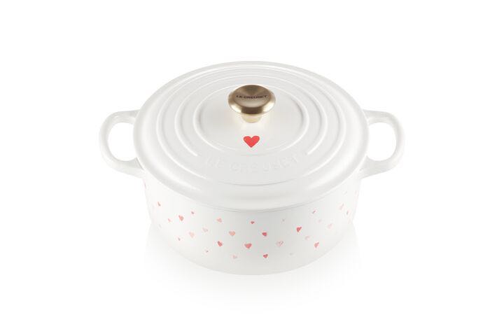 SIGNATURE ROUND CASSEROLE 22CM HEARTS