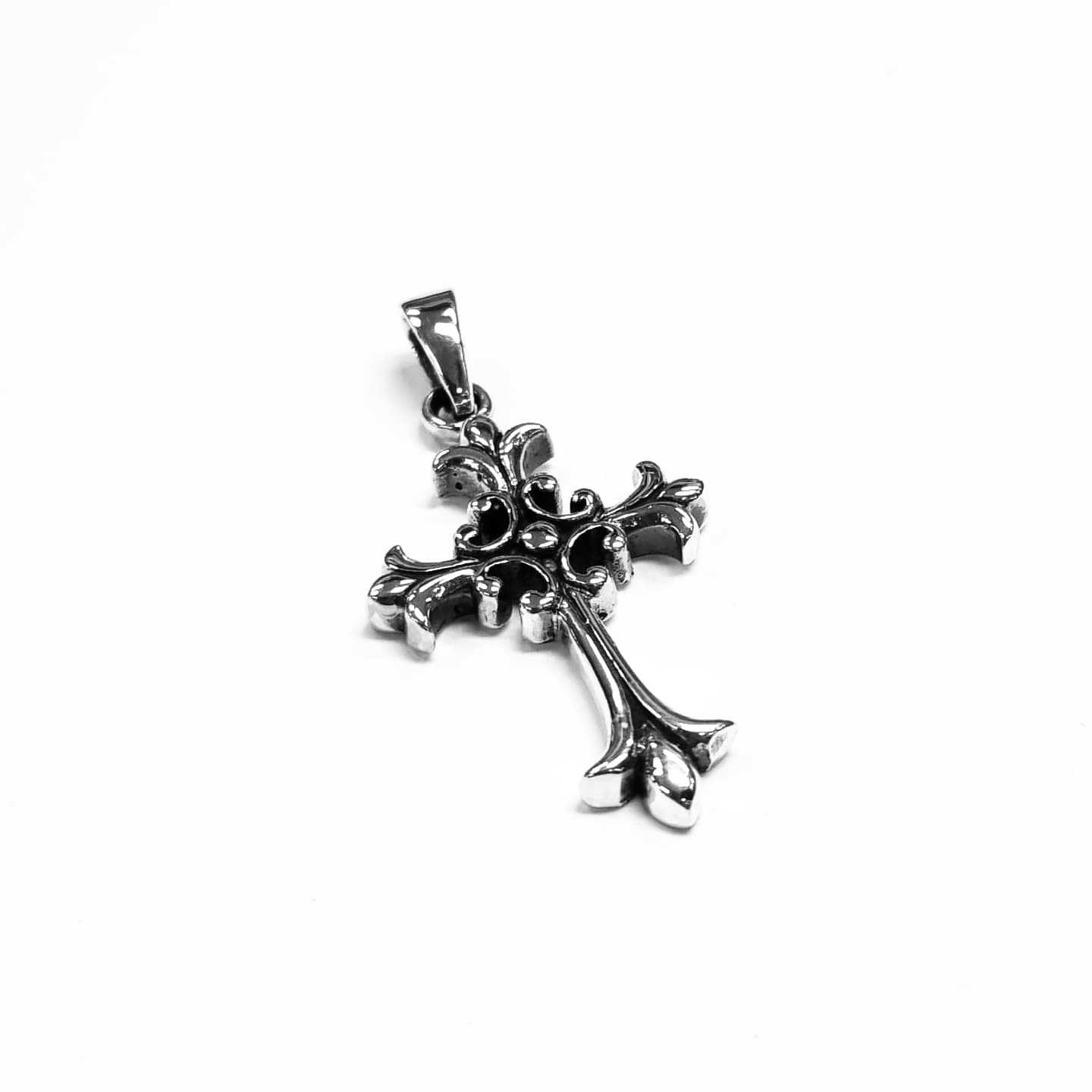 GOTHIC SILVER CROSS