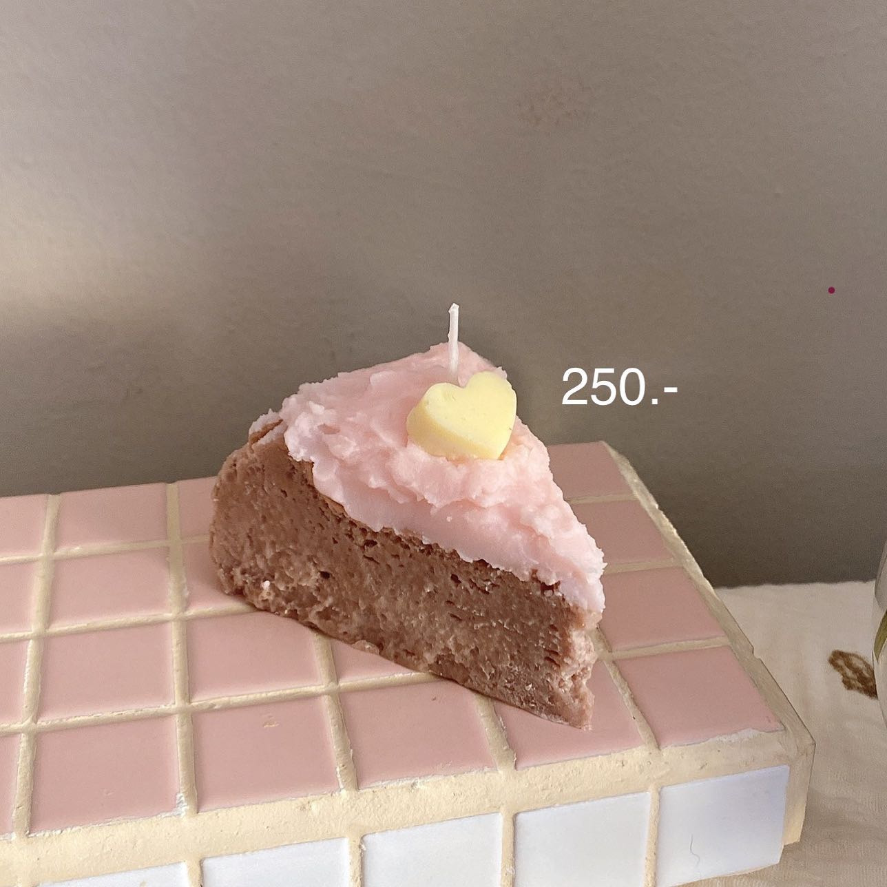 Cream cheese cake