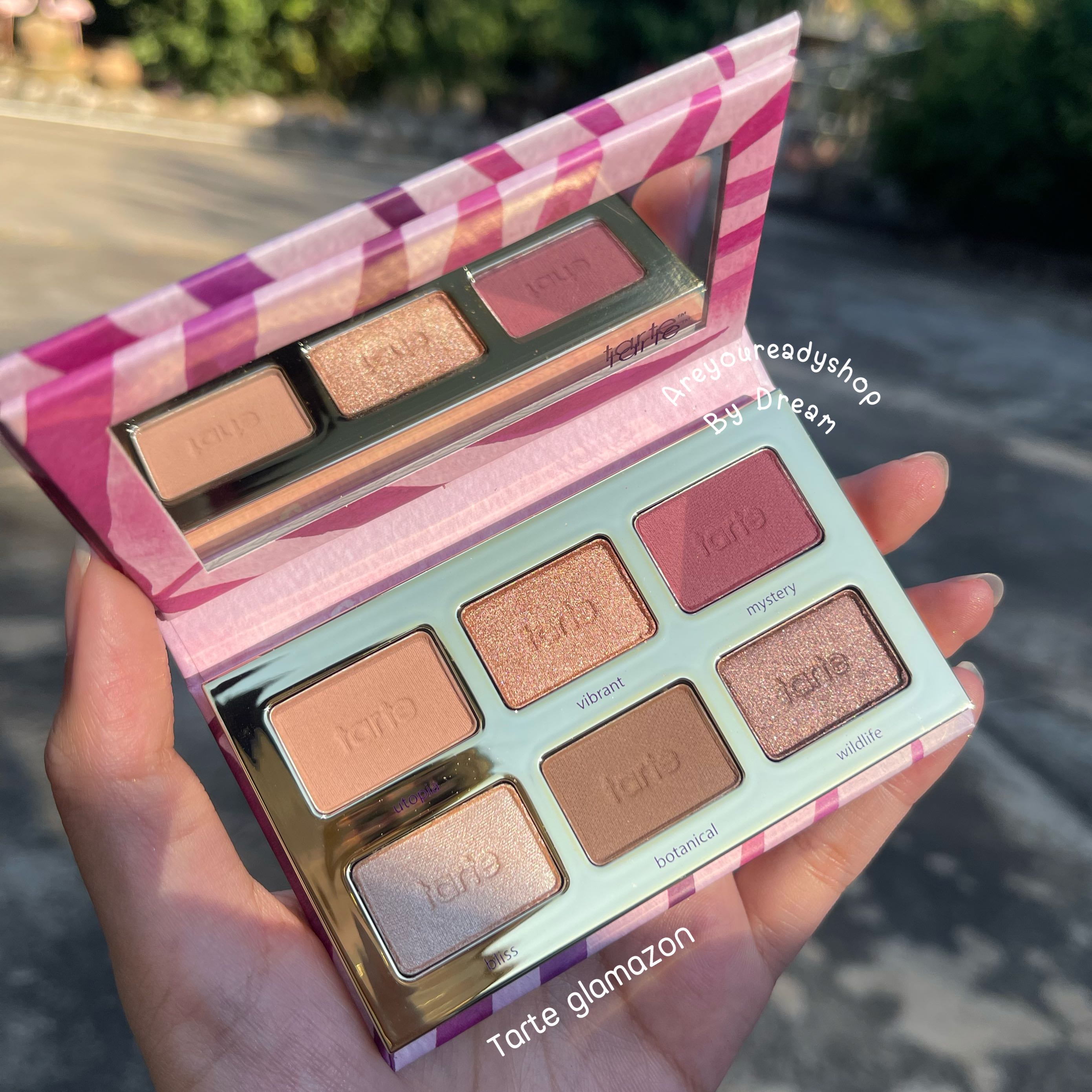 Tarte glamazon Amazonian clay eyeshadow palette อายแชโดว์