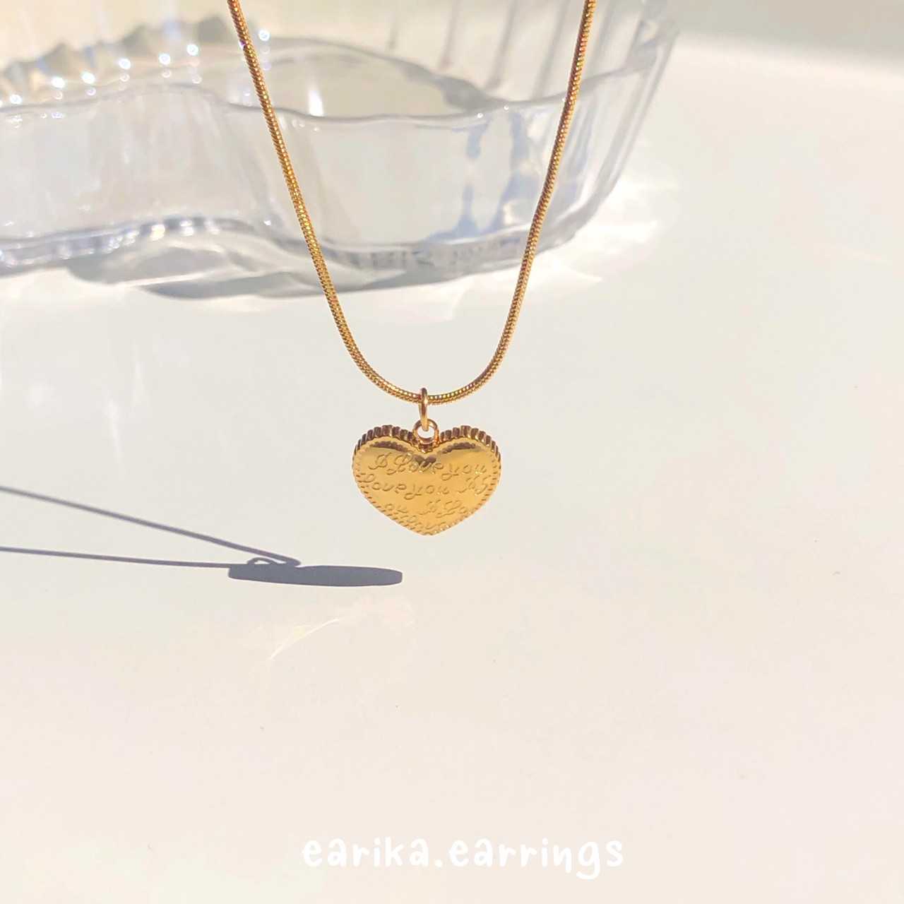 earika.earrings - gold heart shaped coin necklace สร้อยคอสีทองจี้หัวใจ (ใส่ได้ 2 ด้าน) ปรับขนาดได้