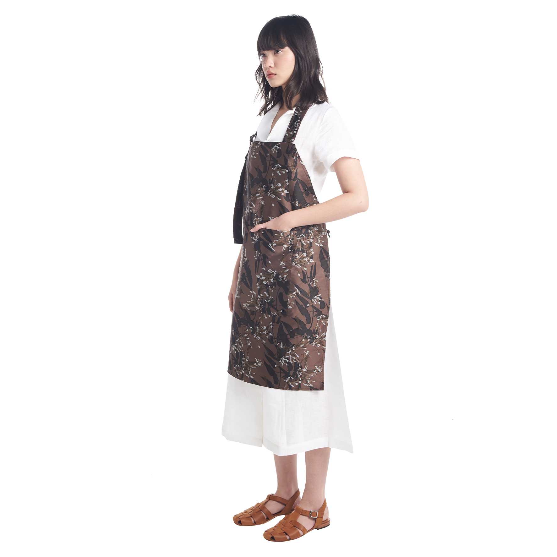 PHKA X OMT -  Full apron - Firecracker - Black