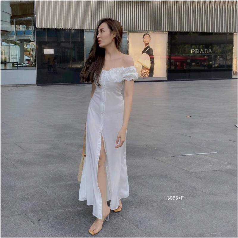 เดรสกระดุมผ่าหน้ายาว คอกว้าง ผ้าไหมอิตาลี่