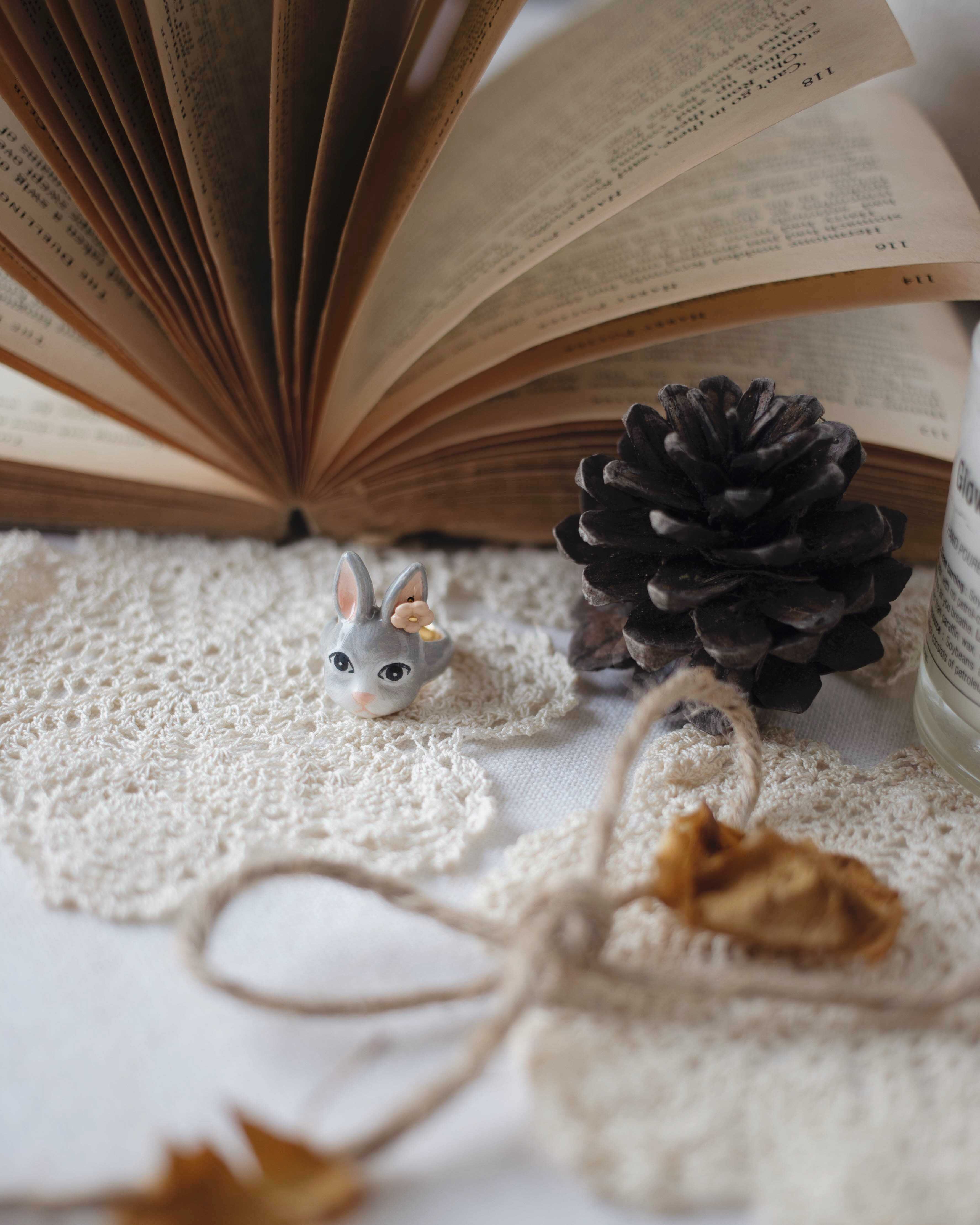 Woodland Rabbit Ring /แหวนกระต่าย ดอกไม้หมุนได้