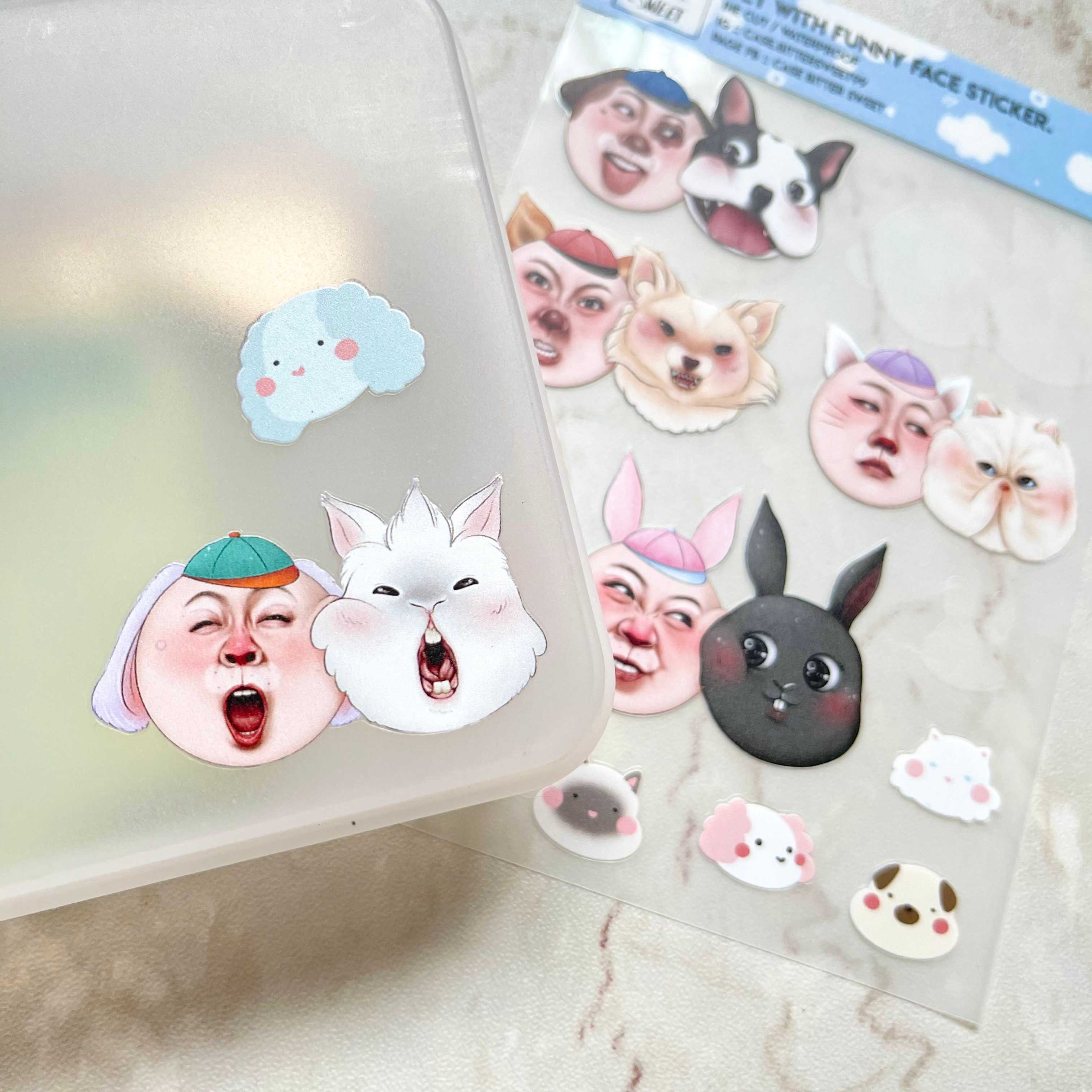 สติกเกอร์ pet with funny face sticker