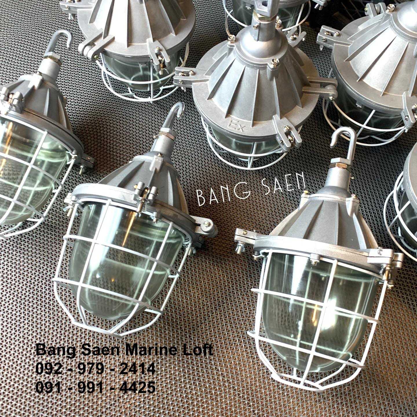 โคมไฟ (แนว อินดัสเทรียล ลอฟท์) โคมไฟบางแสนมารีนลอฟท์ Bang Saen Marine Loft